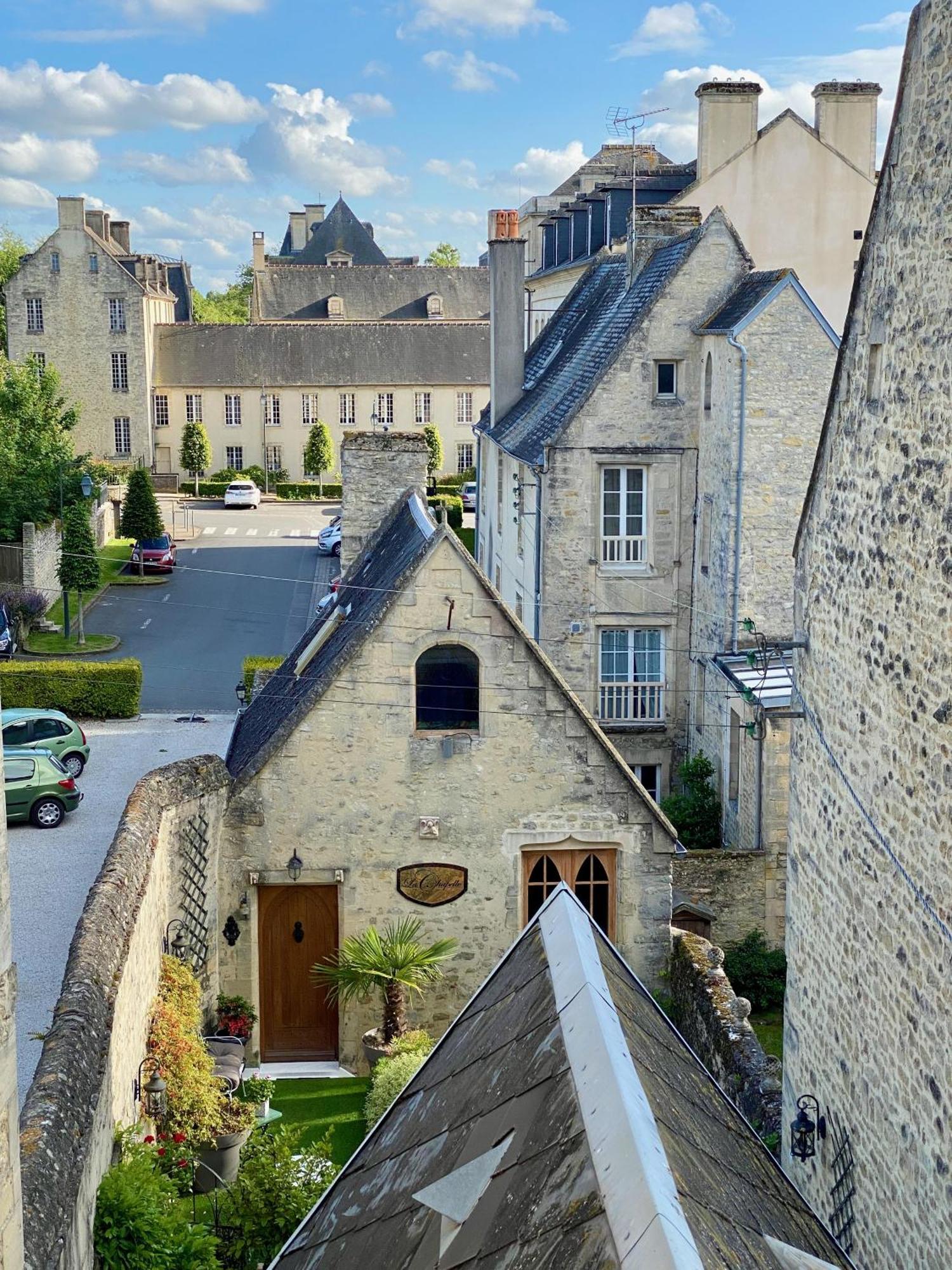 Le Clos De La Chapelle Байе Экстерьер фото